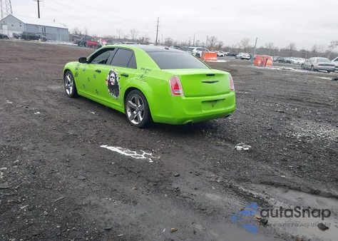2013 Chrysler 300 300S из США, поврежденный, VIN 2C3CCABG6DH557926